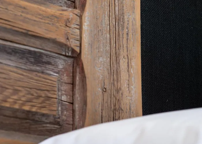 Boutique Es Menut 4* טוסה דה מאר