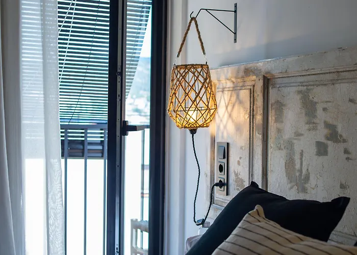 Boutique Es Menut טוסה דה מאר