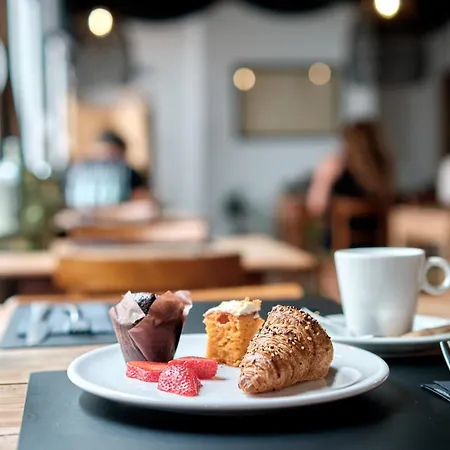 Boutique Es Menut Гостьовий будинок